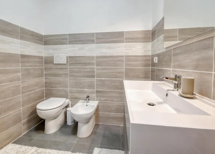 3 Bedroom Amazing In Appartement *